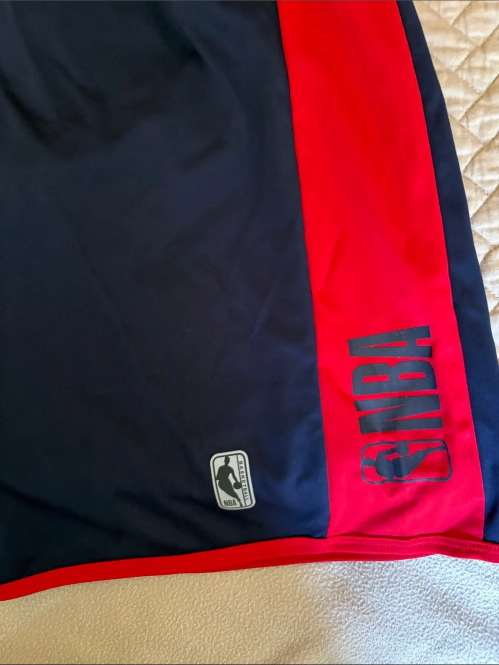 Men's NBA Navy Blue Athletic Basketball Shorts with Red Panels  size large